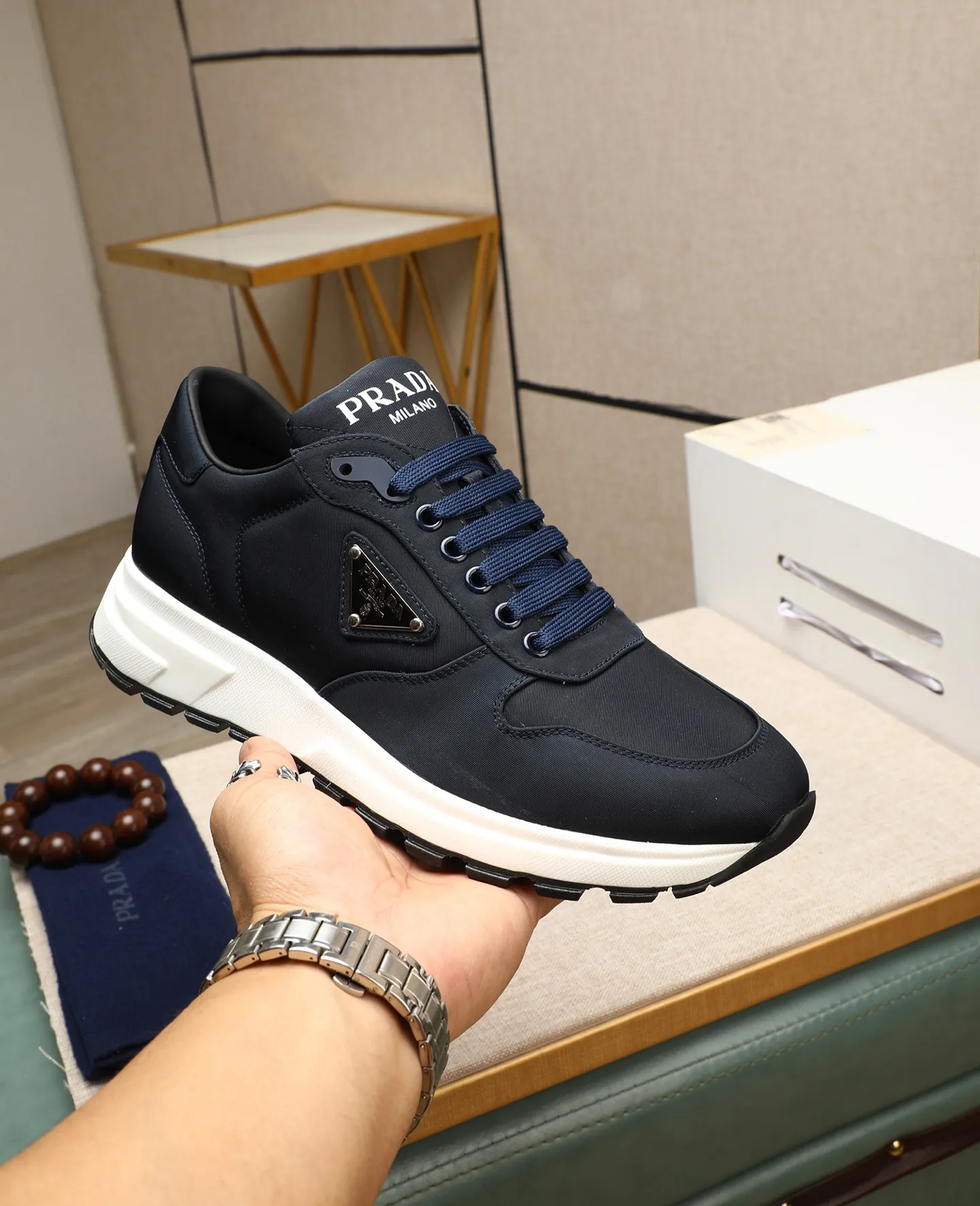 Men's shoes 💰540 🌹🌹[PRADA—Prada] 2025 latest model 🙈original replica! 👟👟👟Available here. The workmanship is top-notch. The upper is made from Italy. 🇮🇹Imported first-layer cowhide. ❗️Breathable genuine leather lining @Suitable for travel. The original version has an enlarged engraved sole, making it suitable for all kinds of travels, showing low-key luxury. Let quality speak for itself. Color: Size: 38-45